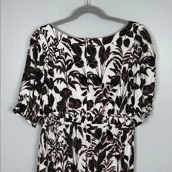 Ann Taylor Tropical Foliage Tiered Puff Sleeve Maxi Dress size 10 - Picture 7 of 10